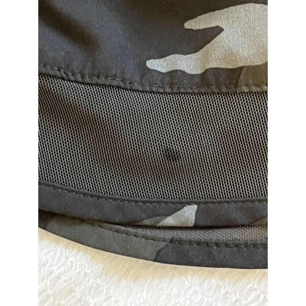 Athleta Mesh Racer 4” Camo Running Shorts in Size Small Lined Athleisure Active - Picture 5 of 8
